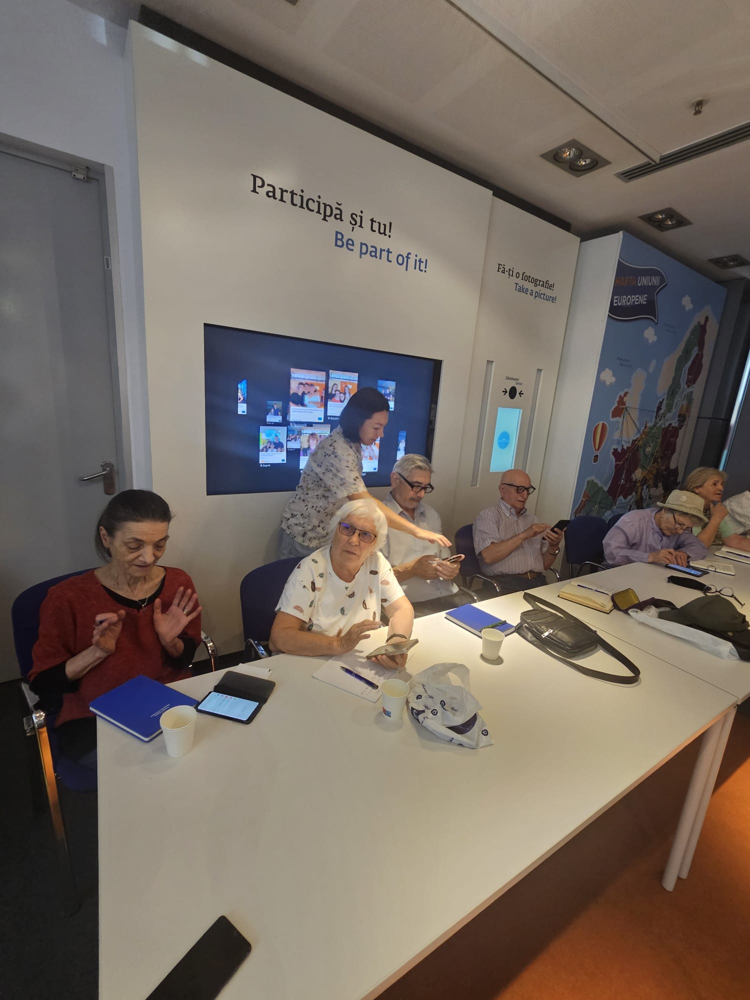 Lumea digitala pentru seniori