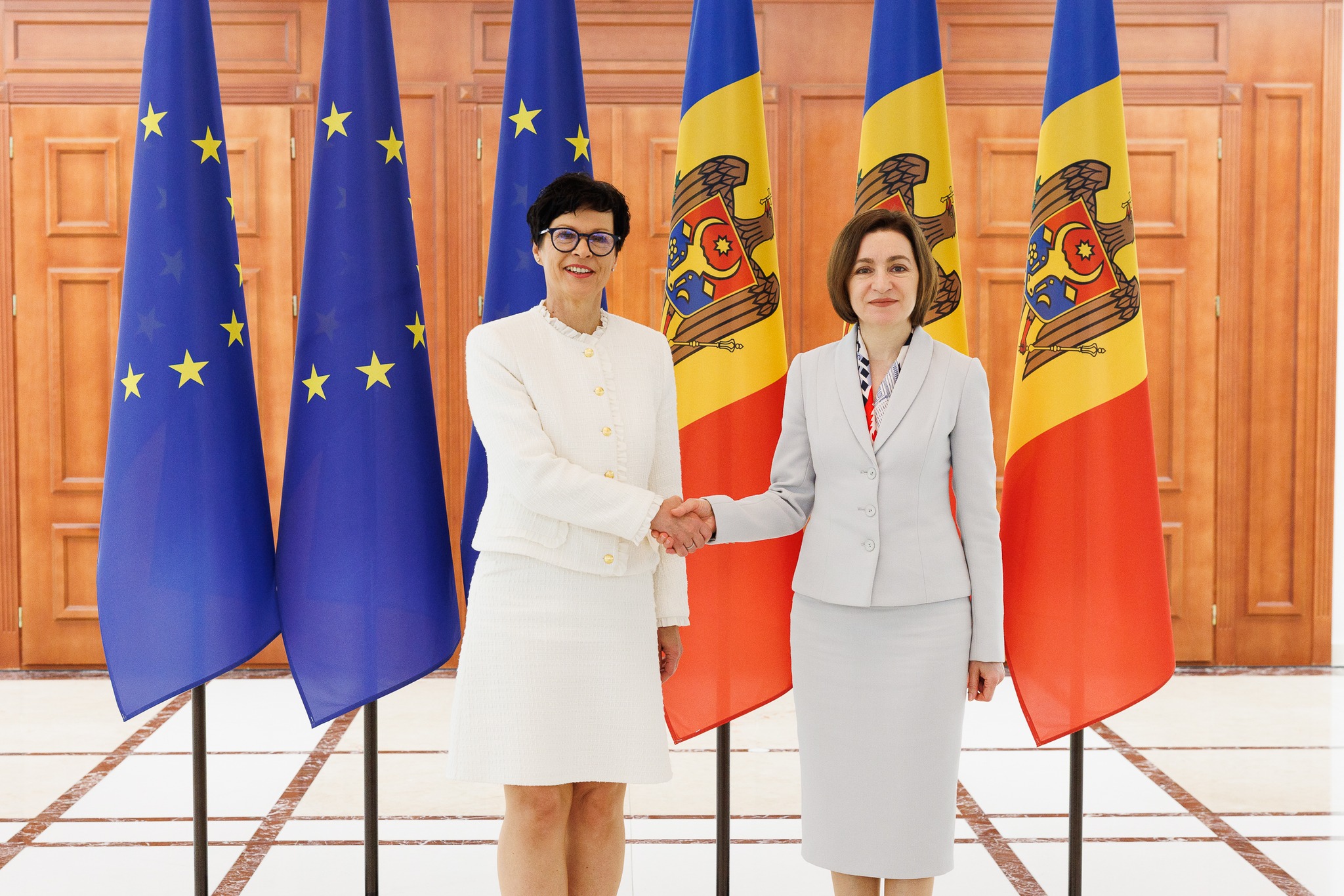 Maia Sandu salută decizia UE. Republica Moldova înaintează pe drumul european