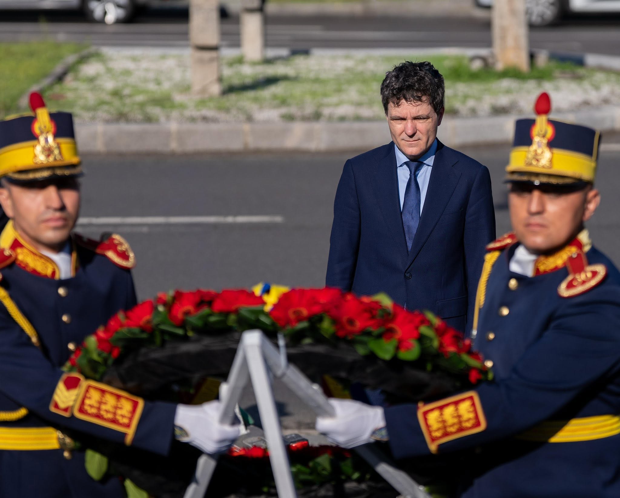 Nicușor Dan a comemorat victimele Mineriadei. Mesaj transmis la 35 de ani de la violențele din 1990