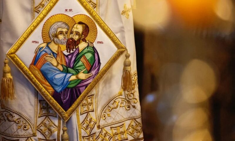 Rugăciune către Sfinții Apostoli Petru și Pavel. Aduce ajutor în momentele grele