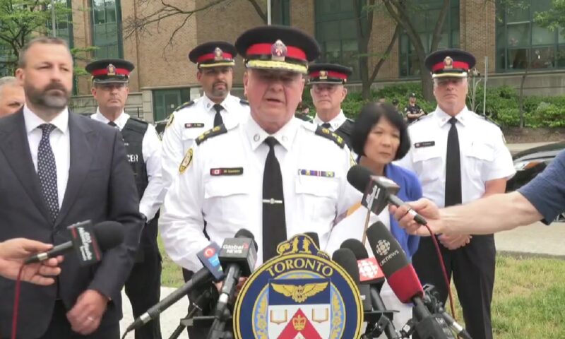 Polițist ucis în timpul unei percheziții la Toronto. Operațiunea era legată de atacul armat asupra consulatului SUA
