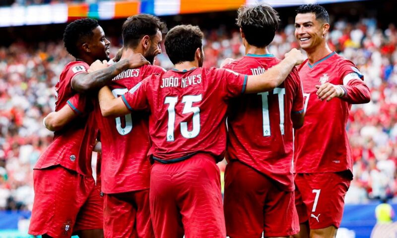 Cristiano Ronaldo și-a luat revanșa la acest Mondial. Portugalia a zdrobit Uzbekistanul și s-a calificat în șaisprezecimi