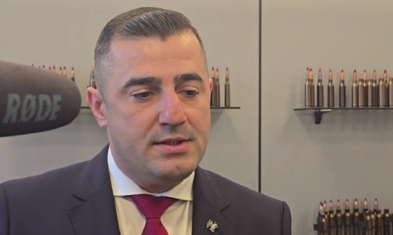 Schimbare la conducerea Fabricii de Arme Cugir. Directorul general Radu Coroamă și-a depus demisia