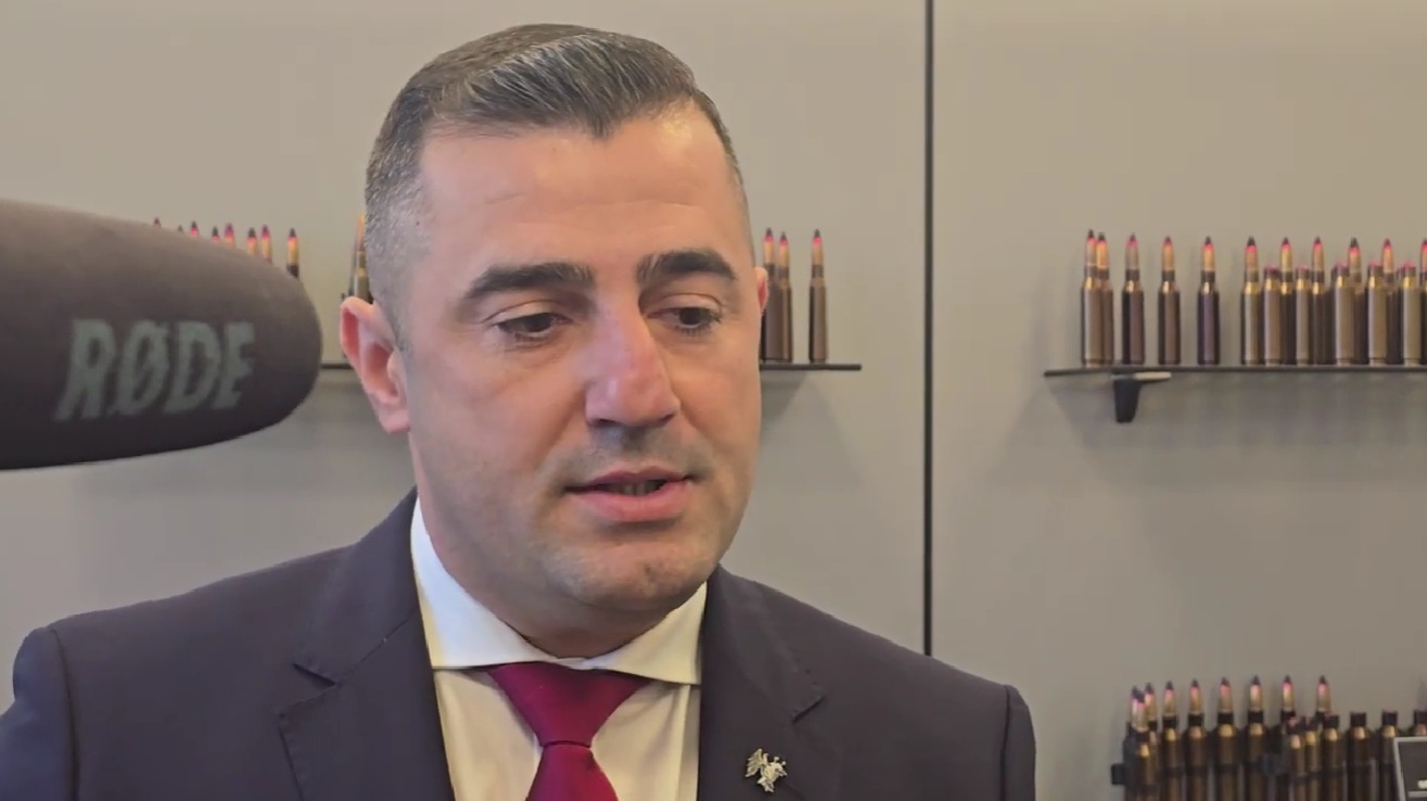 Schimbare la conducerea Fabricii de Arme Cugir. Directorul general Radu Coroamă și-a depus demisia