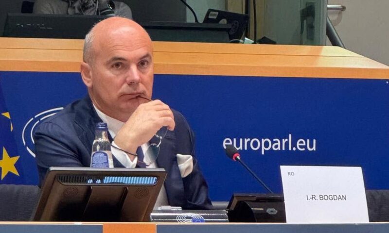 Rareș Bogdan, nemulțumit de direcția PNL: „Ați urlat șase săptămâni fără PSD”