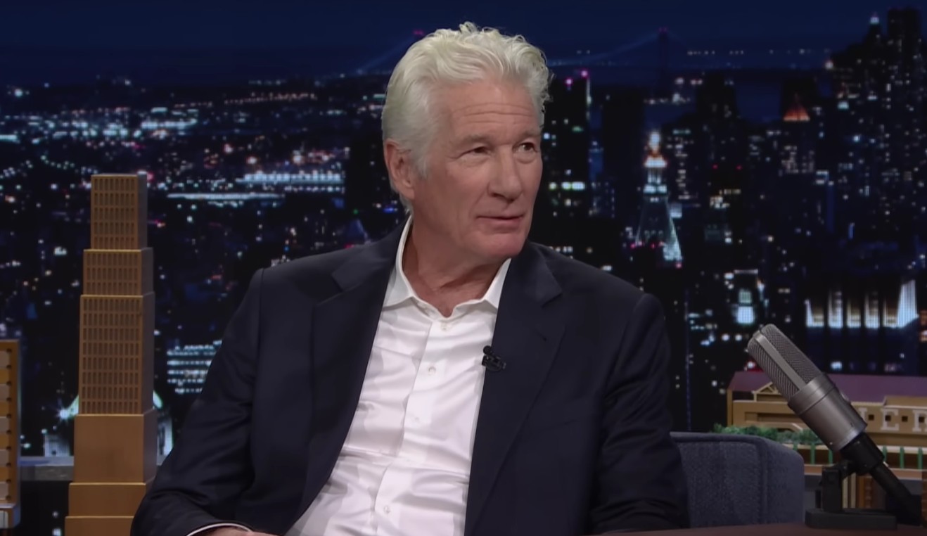 Richard Gere, un nou atac la adresa lui Donald Trump: Cine ar fi crezut că un astfel de maniac poate deveni preşedinte