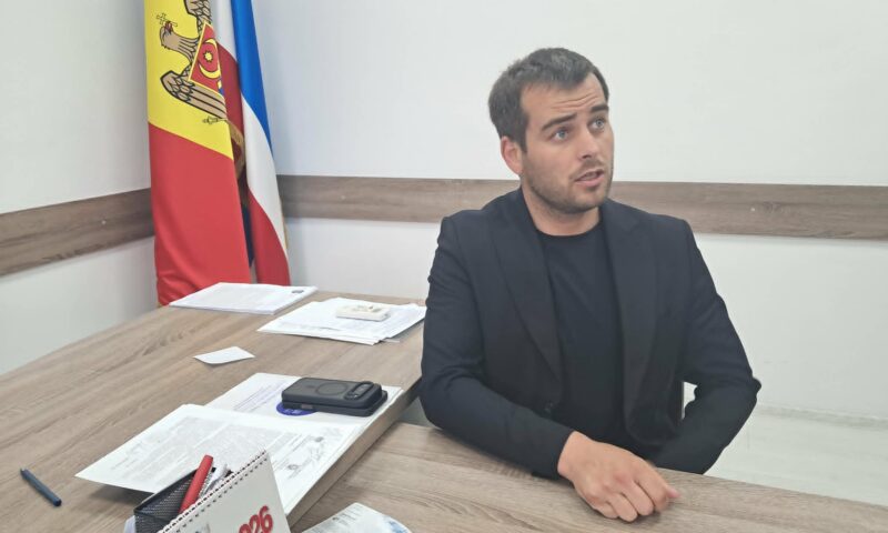 Cum Primăria Comrat s-a detaşat de administraţia centrală a Găgăuziei. Explicaţiile vice-primarului Stepan Cîra. Video