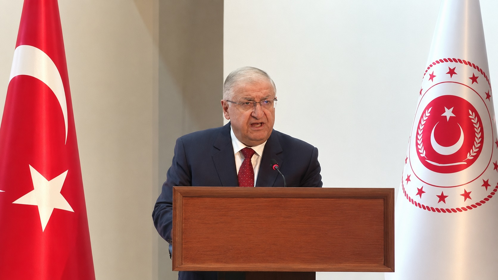 NATO se adaptează noilor provocări de securitate. Turcia spune că SUA nu intenționează să părăsească alianța