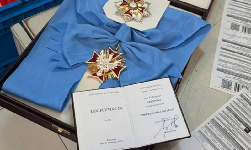 Zelenski a returnat Ordinul Vulturului Alb Poloniei, cu un răspuns foarte dur
