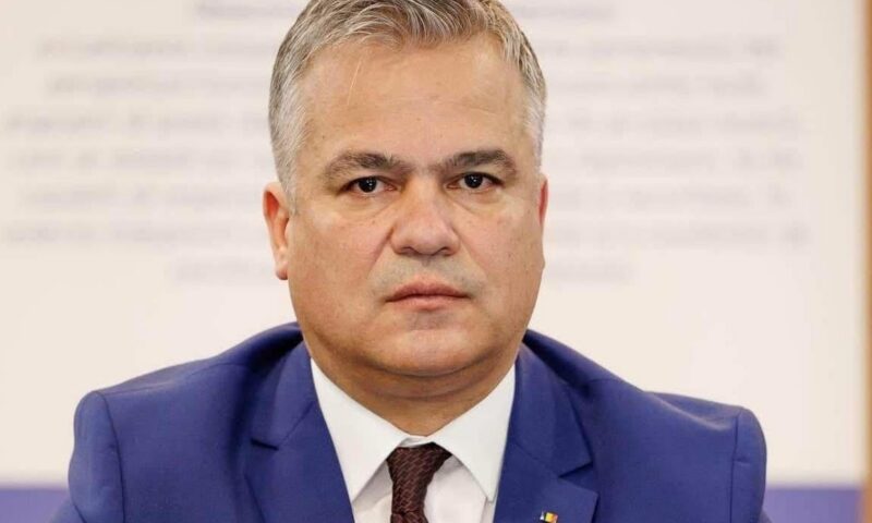Adrian Veștea, după ultimatumul PNL: „Nu îmi depun mandatul. Voi face un Guvern”