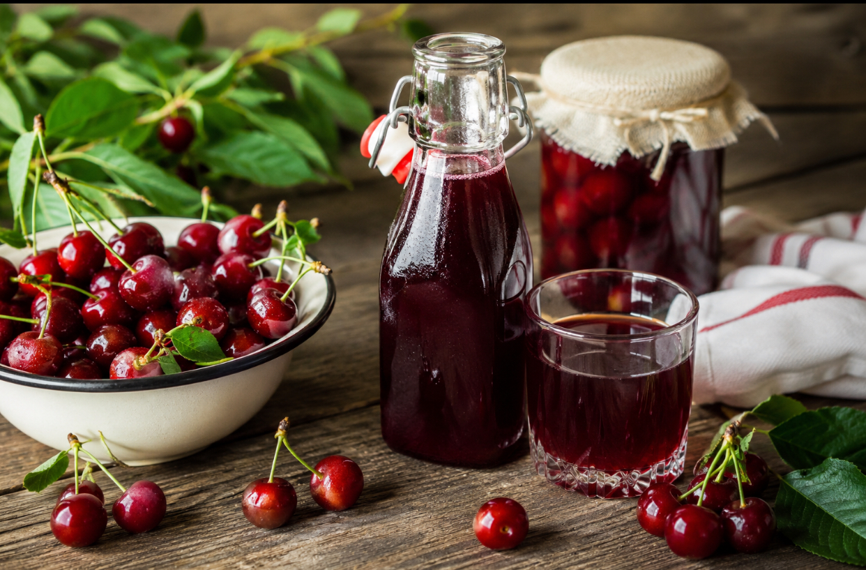 Sirop de cireșe ca odinioară. Se prepară ușor și rezistă luni întregi