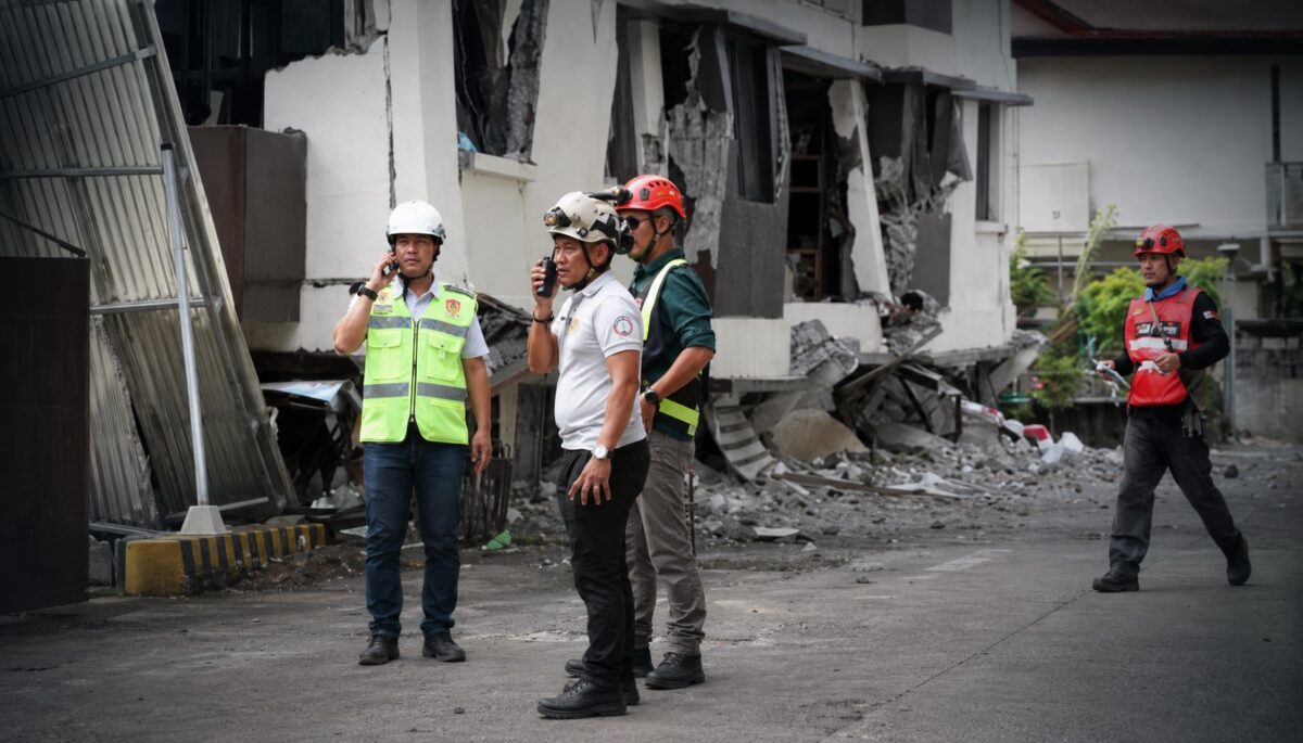Cutremur de 7,8 în Filipine. Alerta de tsunami rămâne activă