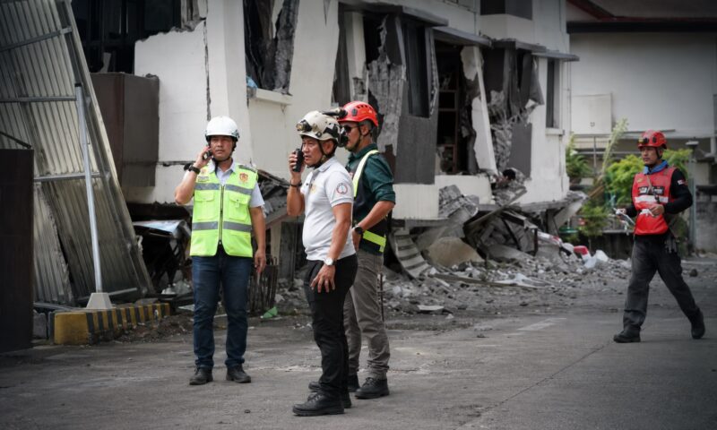 Cutremur de 7,8 în Filipine. Alerta de tsunami rămâne activă