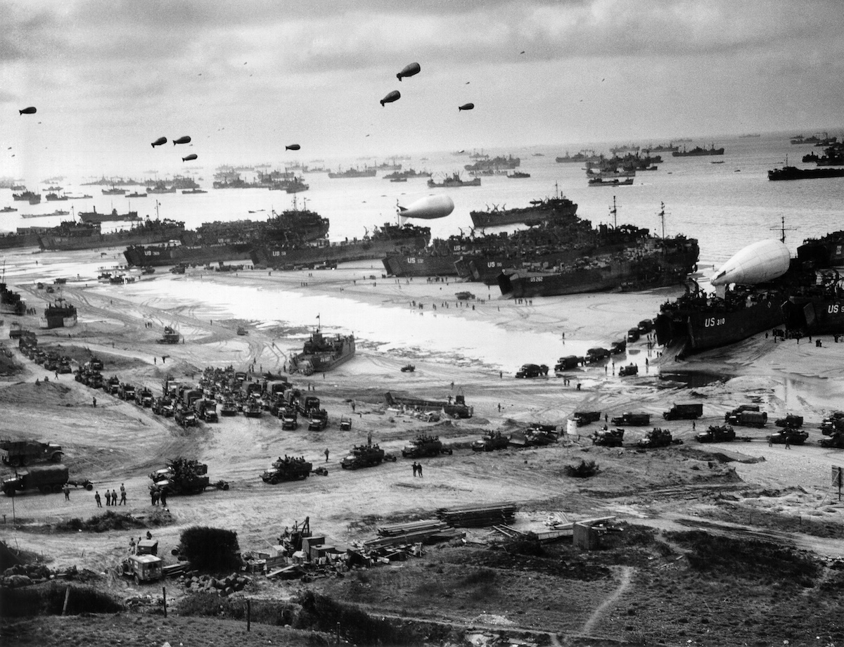 "Fantomele" și capcana meteo au asigurat succesul debarcării din Normandia, 6 iunie 1944