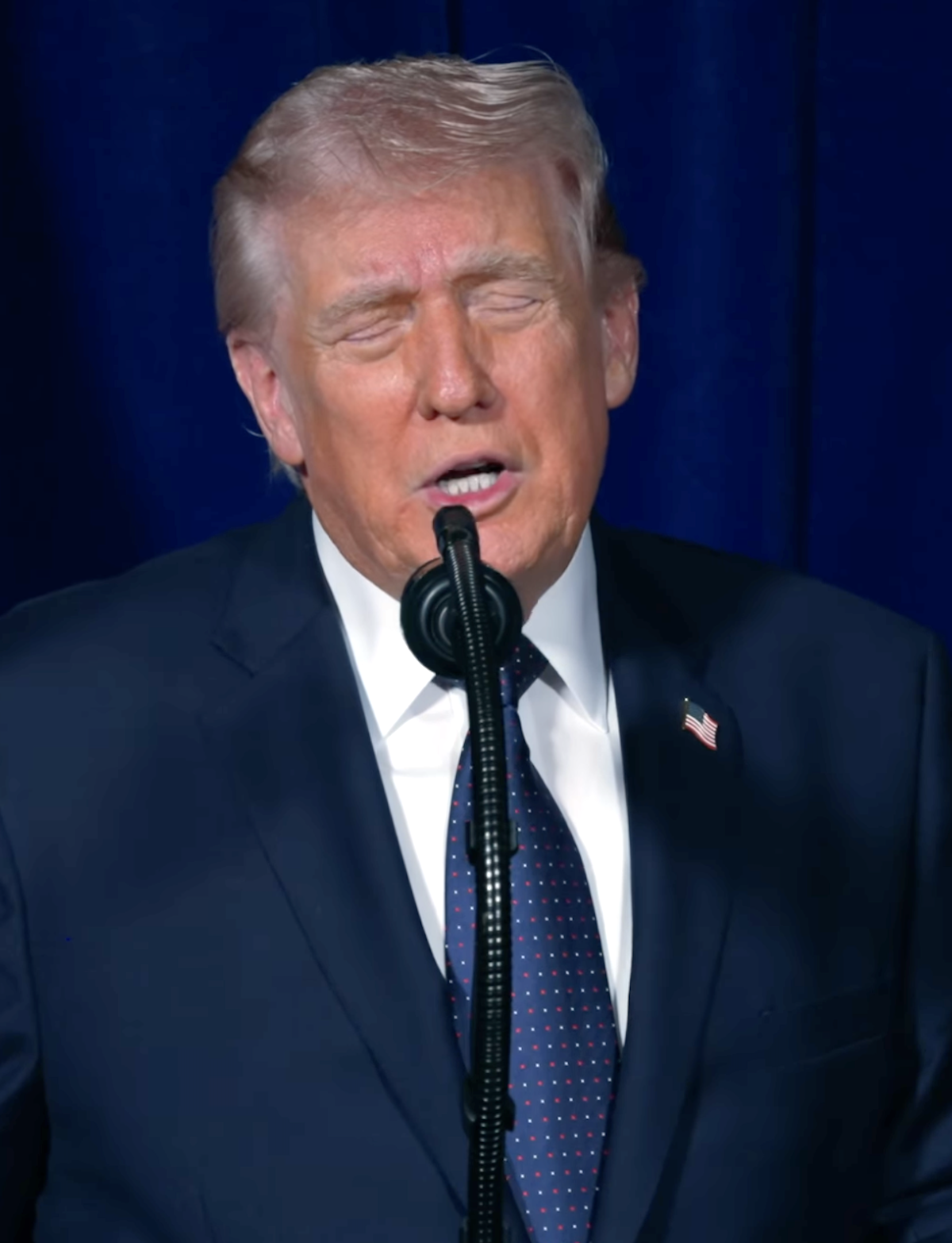 Donald Trump anunță „sfârșitul războiului” din Iran, în timp ce Teheranul respinge existența unui acord oficial