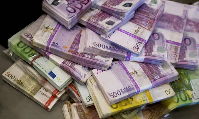 Amendă de aproape 2 milioane de euro pentru un român implicat într-o escrocherie de propoziții. Cum a încercat să statul