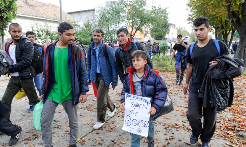 Pactul european pentru migrație nu va opri fluxul refugiaților. Olanda are zeci de mii de dosare restante
