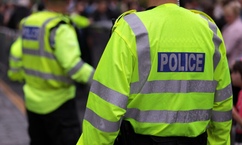 Cinci persoane rănite în urma unor atacuri violente la Edinburgh. Poliția antiterorism investighează cazul