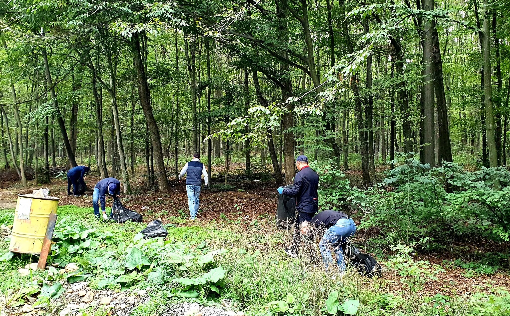 Cadavru găsit îngropat în curtea unui bărbat din Botoșani, dispărut de aproape cinci luni