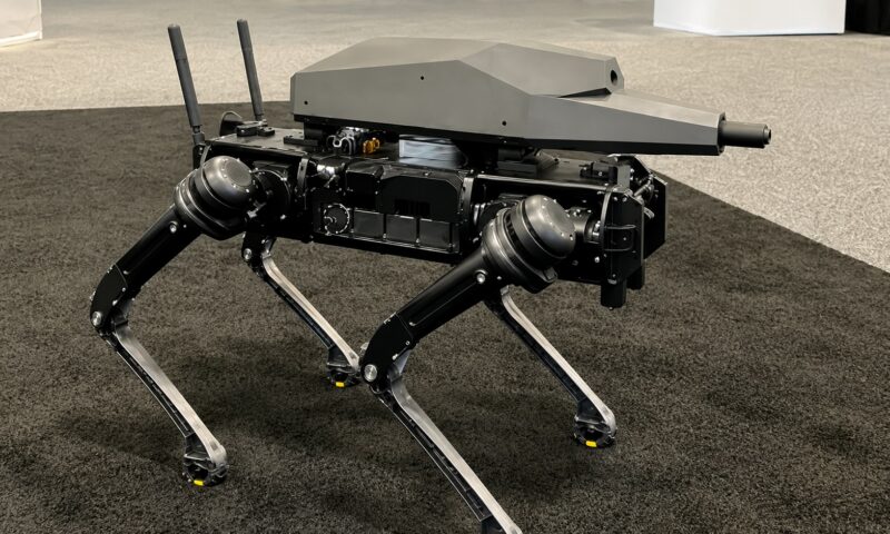 Kievul comandă 50.000 de roboți militari. Soldații din prima linie ar putea fi înlocuiți