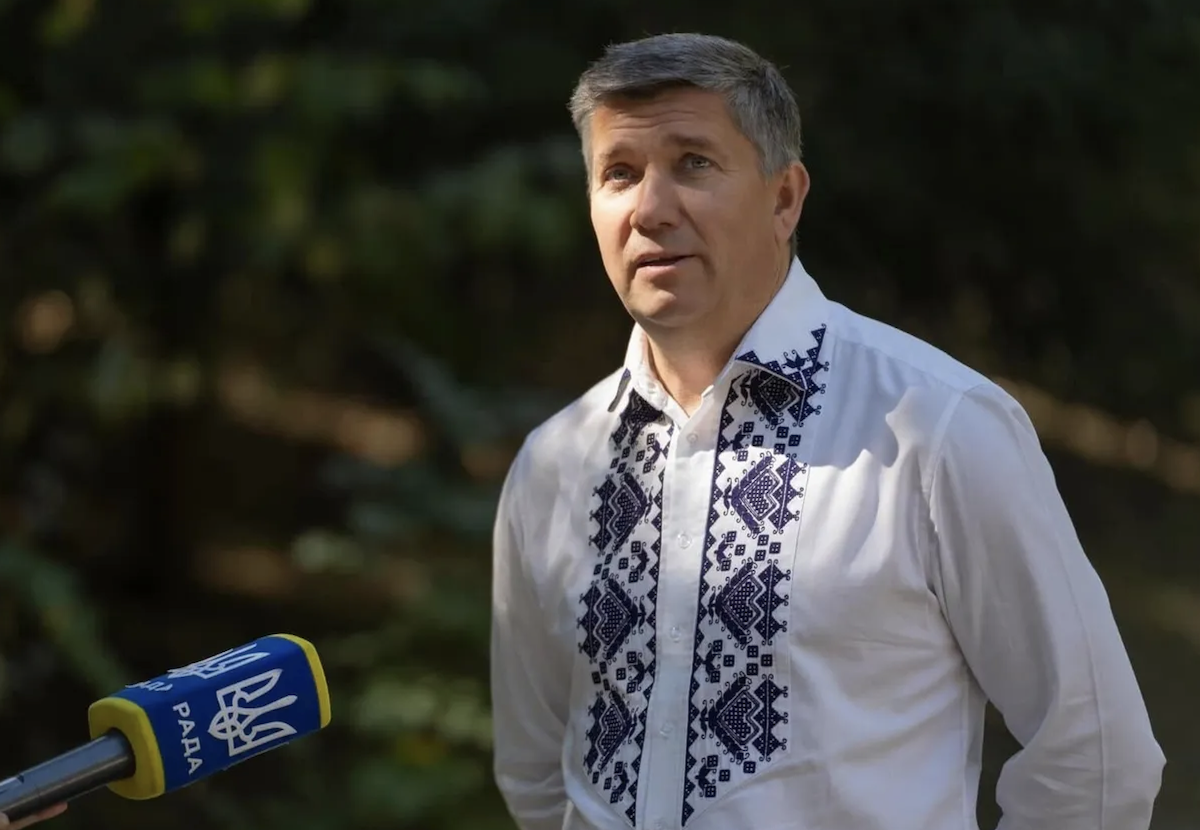 Fost ministru ucrainean al Culturii, arestat. Este suspect într-o schemă ilegală de evadare din țară a bărbaților