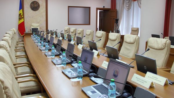 Garnitura guvernamentală a lui Vasile Tofan. 12 miniştri îşi păstrează funcţiile