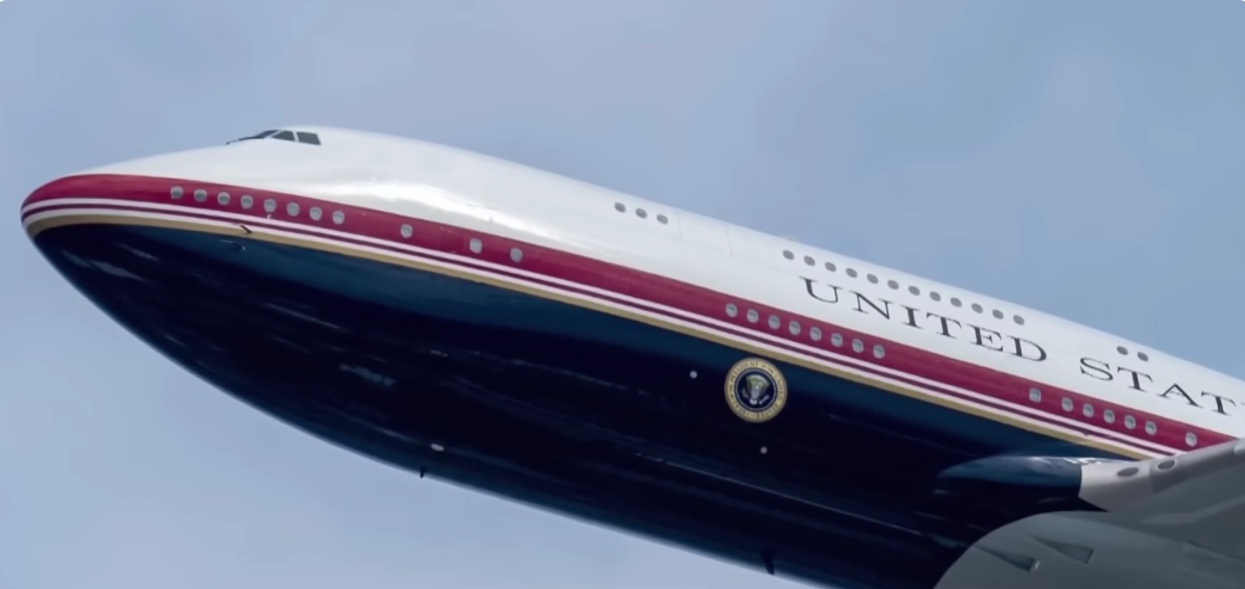 Problemele noului avion Air Force One. Donald Trump l-a primit cadou
