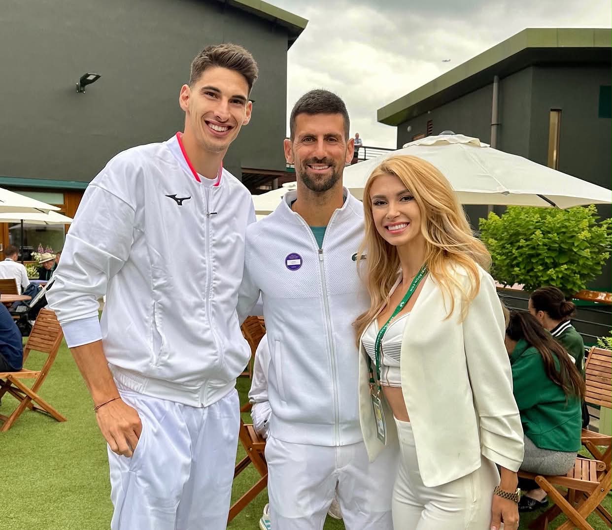 Andreea Bălan, față în față cu Novak Djokovic la Wimbledon. Ce i-a transmis artista după întâlnirea memorabilă