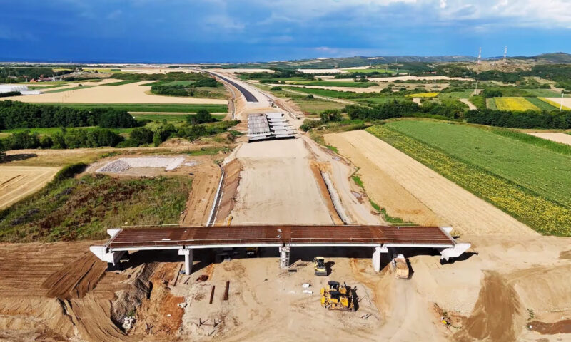 Lucrările la Autostrada Transilvania avansează peste așteptări. Un lot important ar putea fi deschis înainte de termen