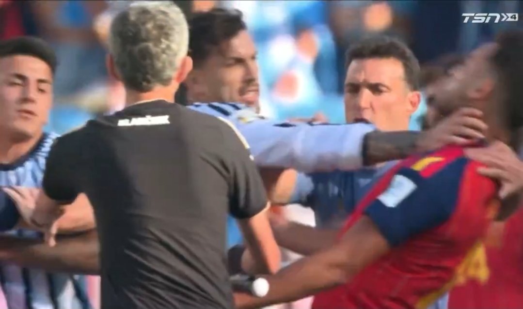 Bătaie Argentina Spania