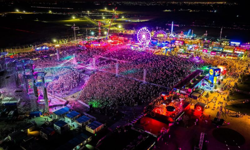 Ce festivaluri mai au loc în România. Beach, Please! ajunge duminică la final