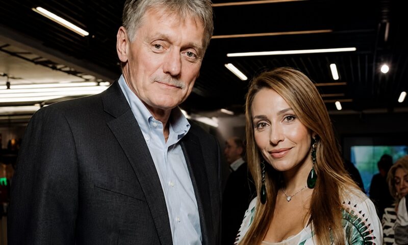Soția lui Dmitri Peskov contestă sancțiunile UE. Cere despăgubiri de peste 2 milioane de euro