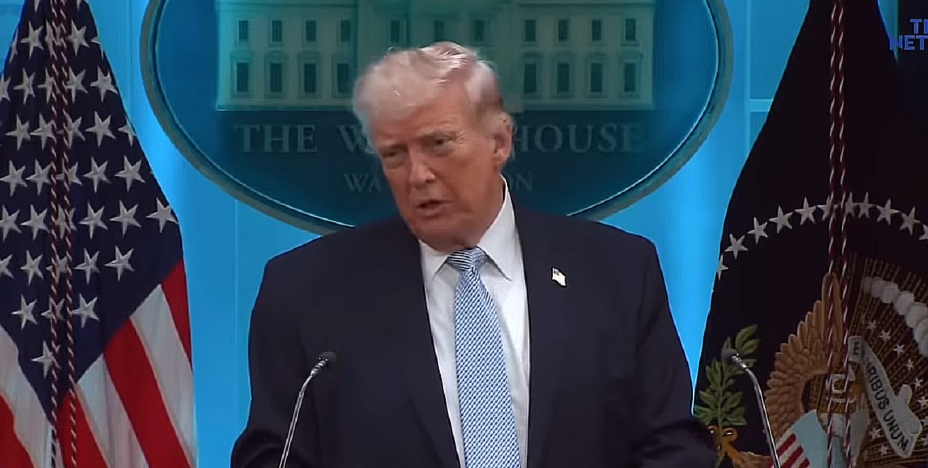 Trump anunță planul SUA pentru Strâmtoarea Ormuz: Vom deveni gardianul strâmtorii