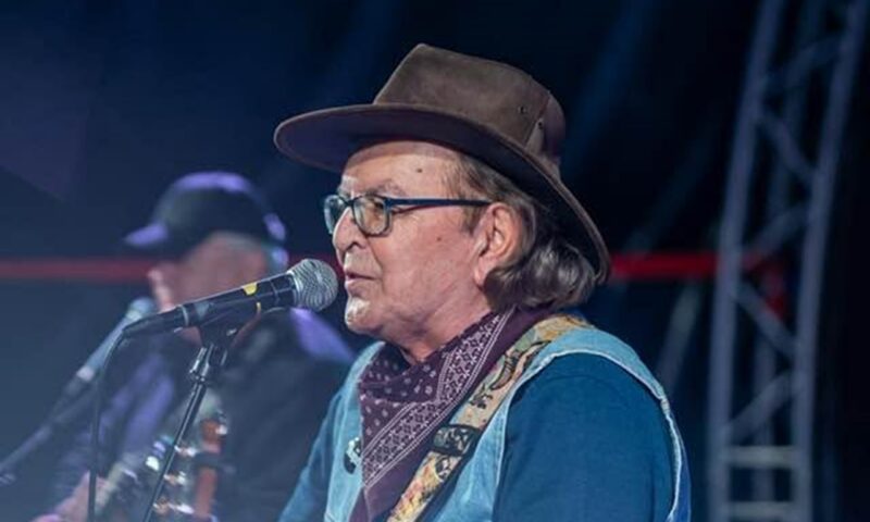 Vama de la Munte. Ducu Bertzi, despre cum a ajuns cool un Festival de Muzică Folk cocoțat sus pe creste