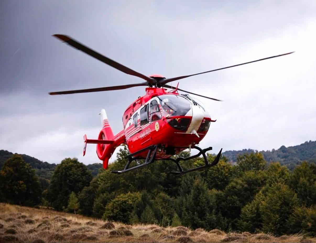 Patru alpiniști s-au prăbușit în Bușteni. O persoană e inconștientă