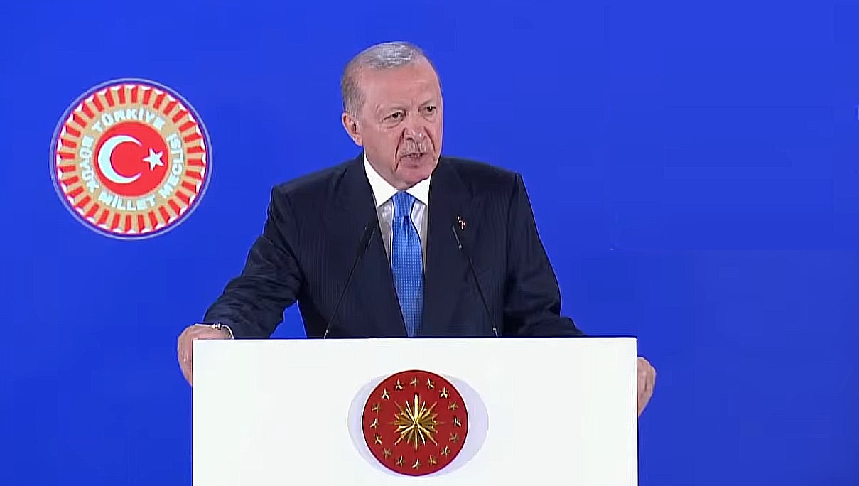 Occidentul evită criticile publice la adresa lui Erdogan. NATO se reunește la Ankara într-un moment sensibil pentru Turcia