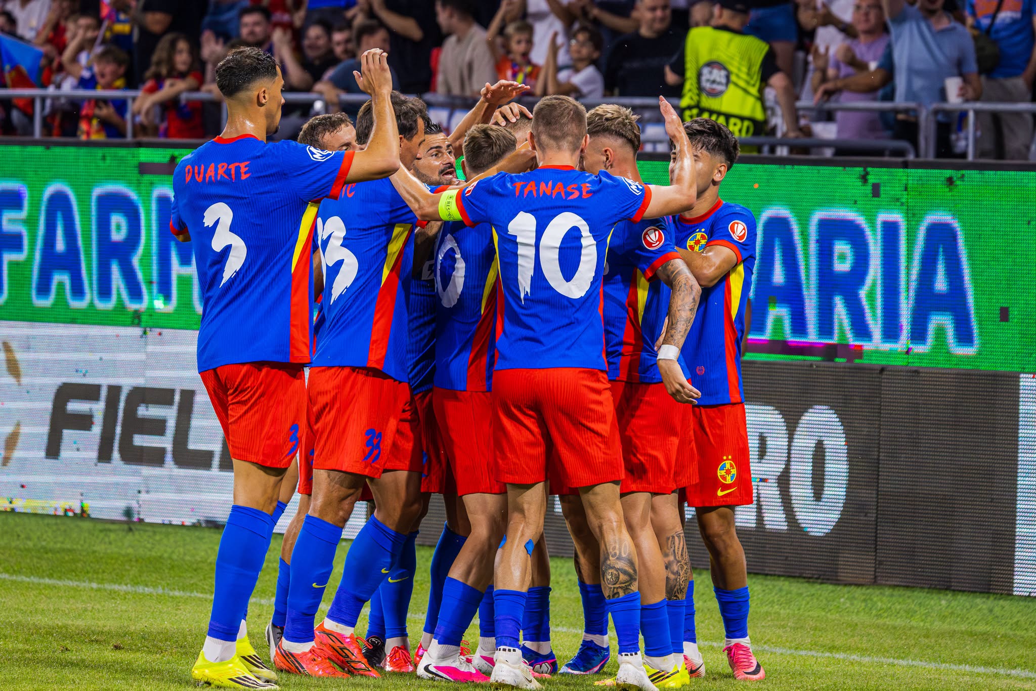 FCSB debutează în Conference League cu stadionul aproape plin. S-au deschis noi sectoare pentru suporteri