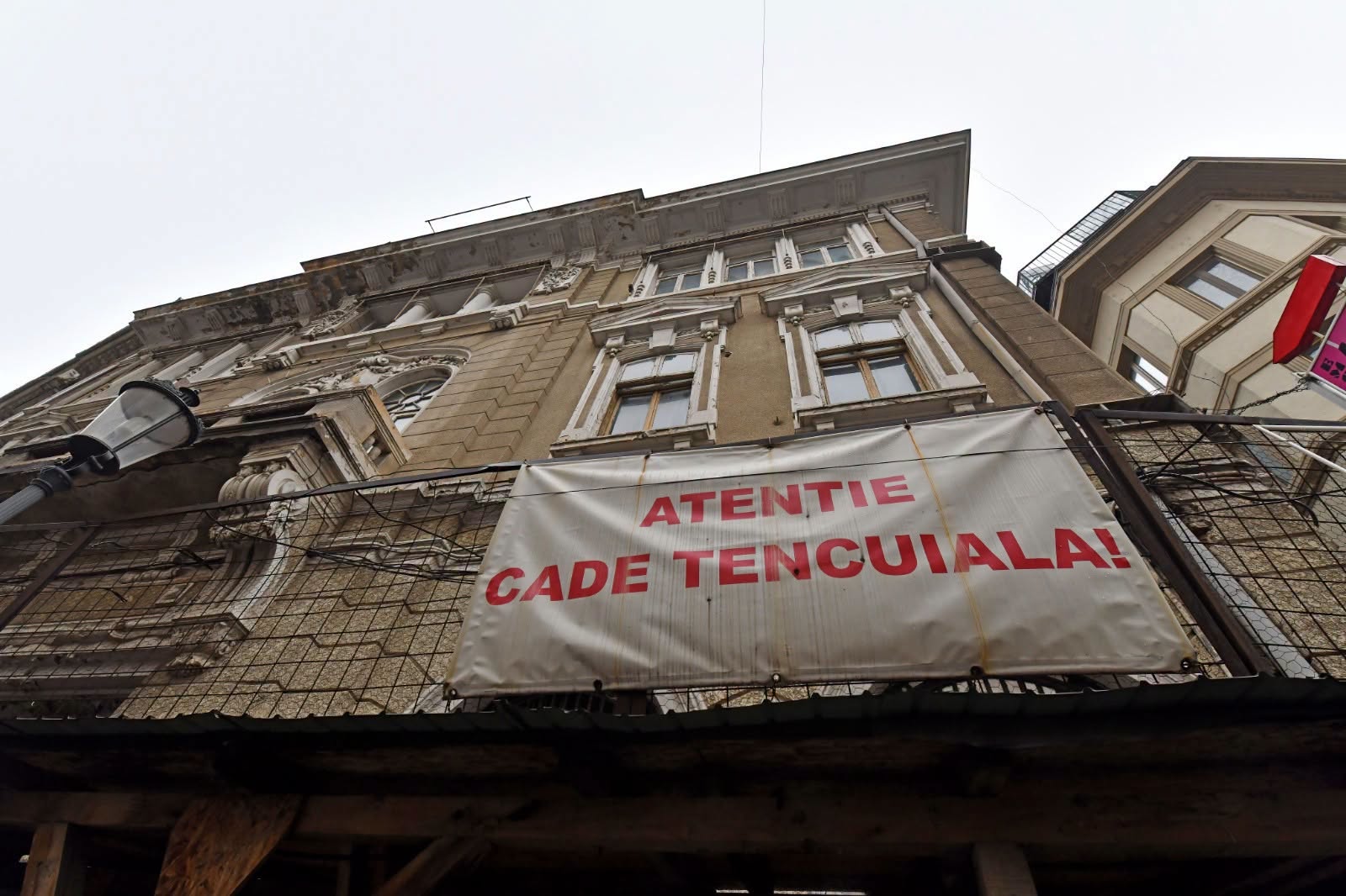 Fațadele degradate din centrul Bucureștiului vor fi reparate. Primăria achită 70% din costuri