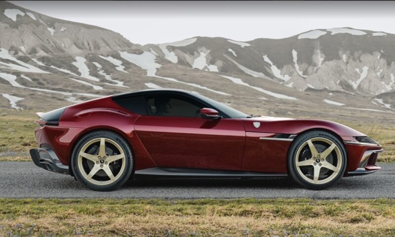 Ferrari revine la clasic cu „12CilindriManuale”, după eșecul cu modelul electric
