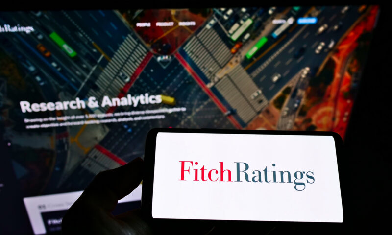 Zi decisivă pentru economia României. Fitch anunță dacă țara rămâne recomandată investitorilor