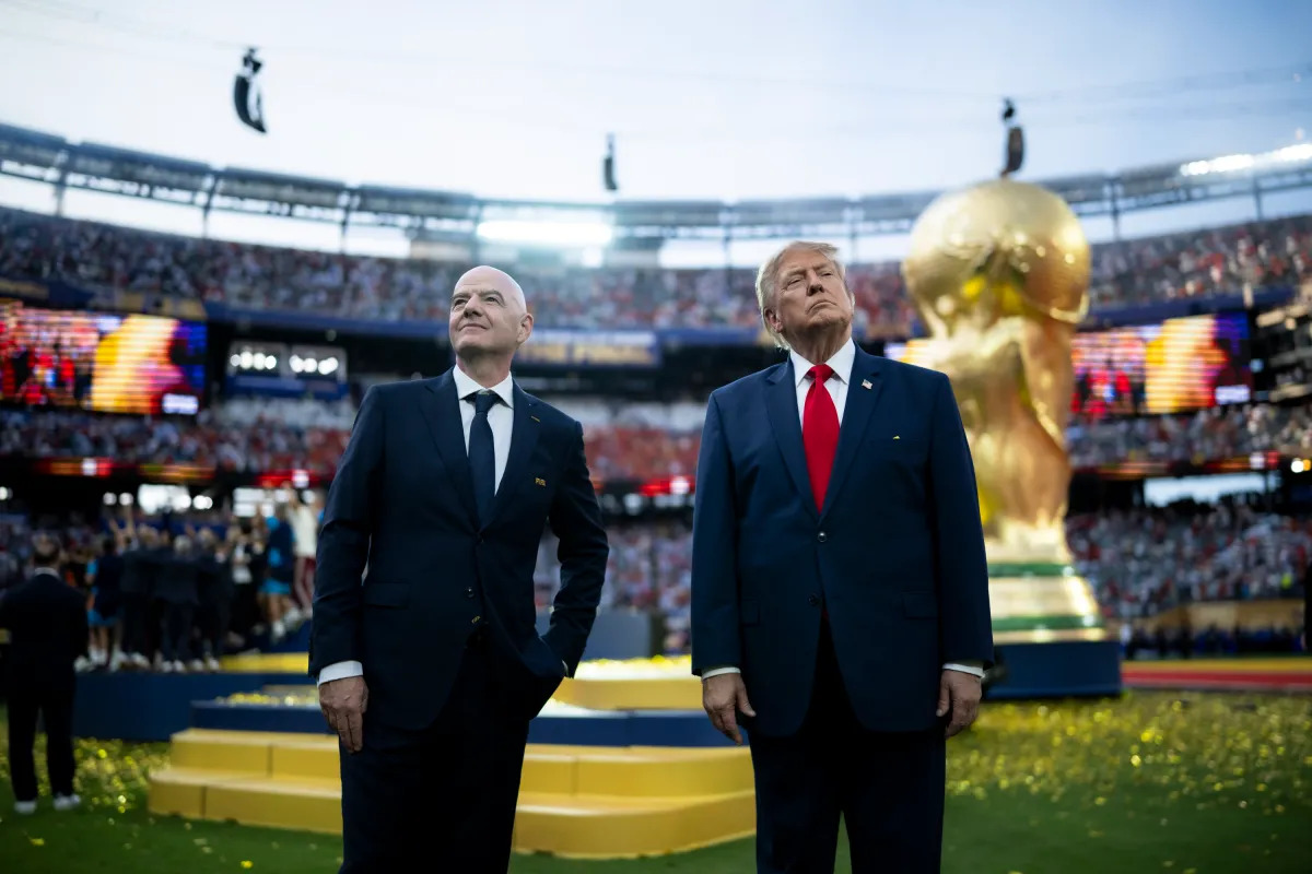 Gianni Infantino ar putea fi audiat în SUA. Relația dintre președintele FIFA și Trump, în atenția democraților