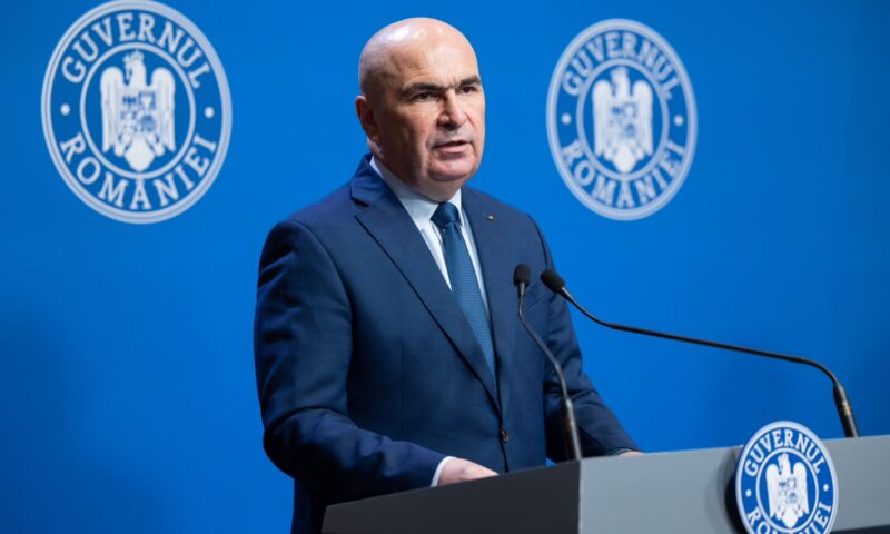 Bolojan susține păstrarea TVA de 9% la locuințe după blocajul ANCPI. Până când ar putea fi amânată majorarea