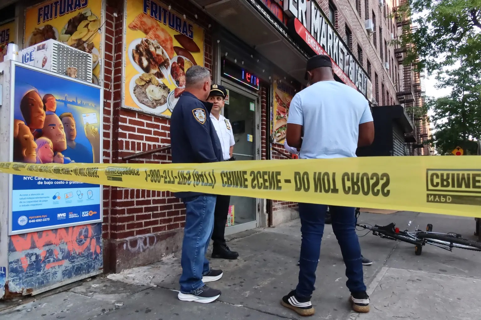 Fiul de 12 ani al unui polițist, împușcat mortal la New York