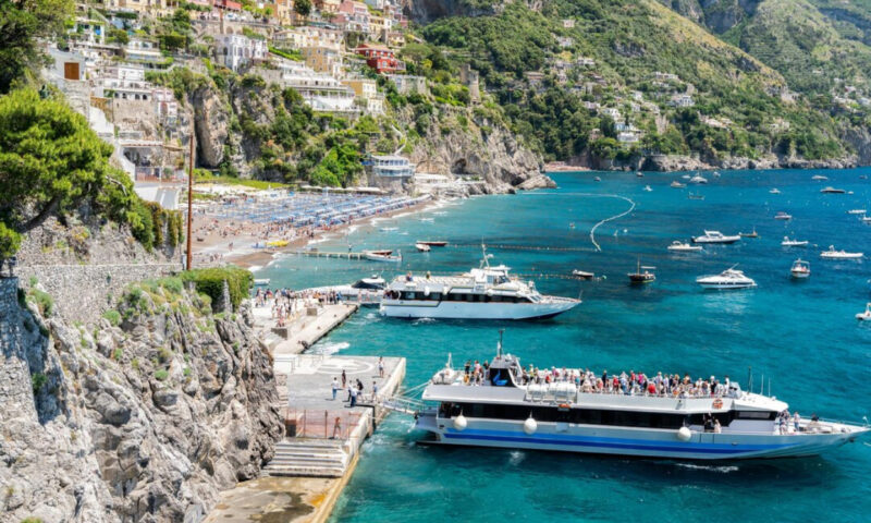 Insula din Italia care rivalizează cu Coasta Amalfi. Turiștii spun că este „cel mai bine păstrat secret” al Europei
