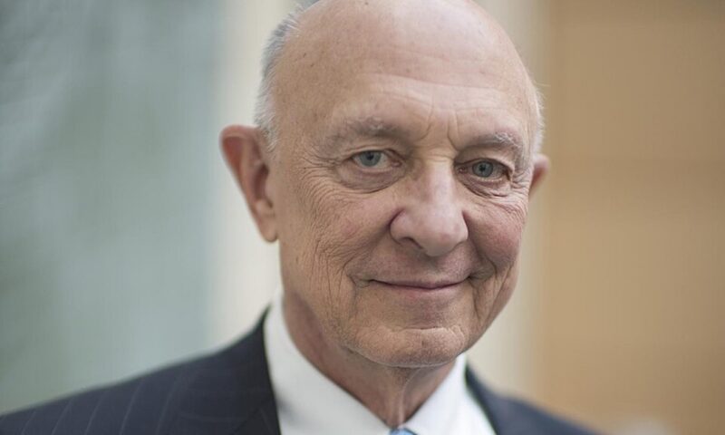 Fostul șef CIA James Woolsey suferea de misteriosul Sindrom Havana, spune soția acestuia