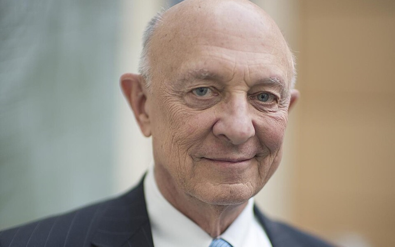 Fostul șef CIA James Woolsey suferea de misteriosul Sindrom Havana, spune soția acestuia