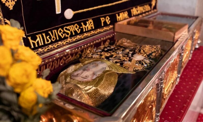 252 de ani de la aducerea moaștelor Sf. Cuvios Dimitrie cel Nou la București. Program special la Catedrala Patriarhală