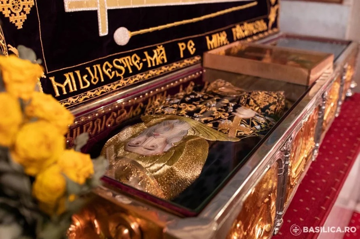 252 de ani de la aducerea moaștelor Sf. Cuvios Dimitrie cel Nou la București. Program special la Catedrala Patriarhală