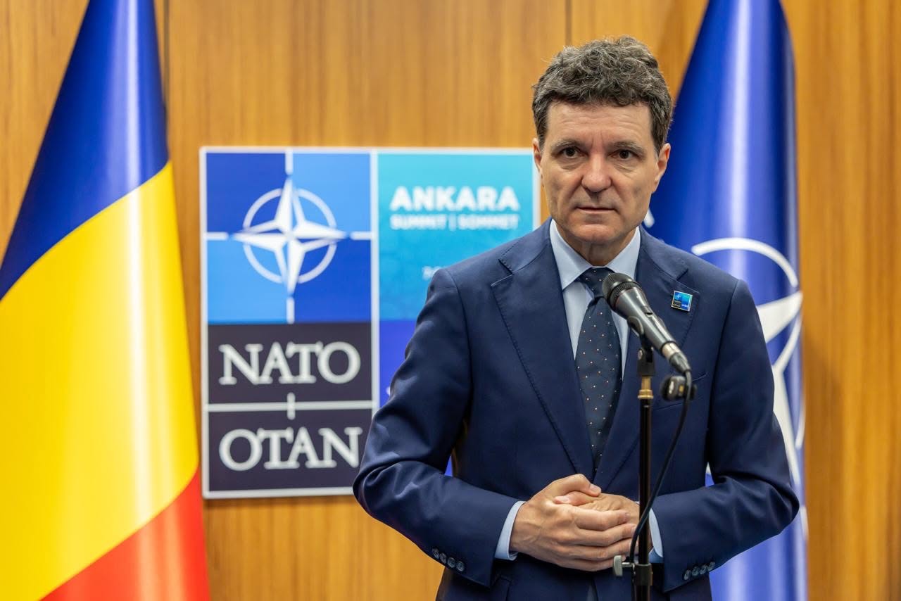 Președintele Nicușor Dan merge la Paris. Securitatea Ucrainei și Parteneriatul Strategic cu Franța, pe agenda oficială
