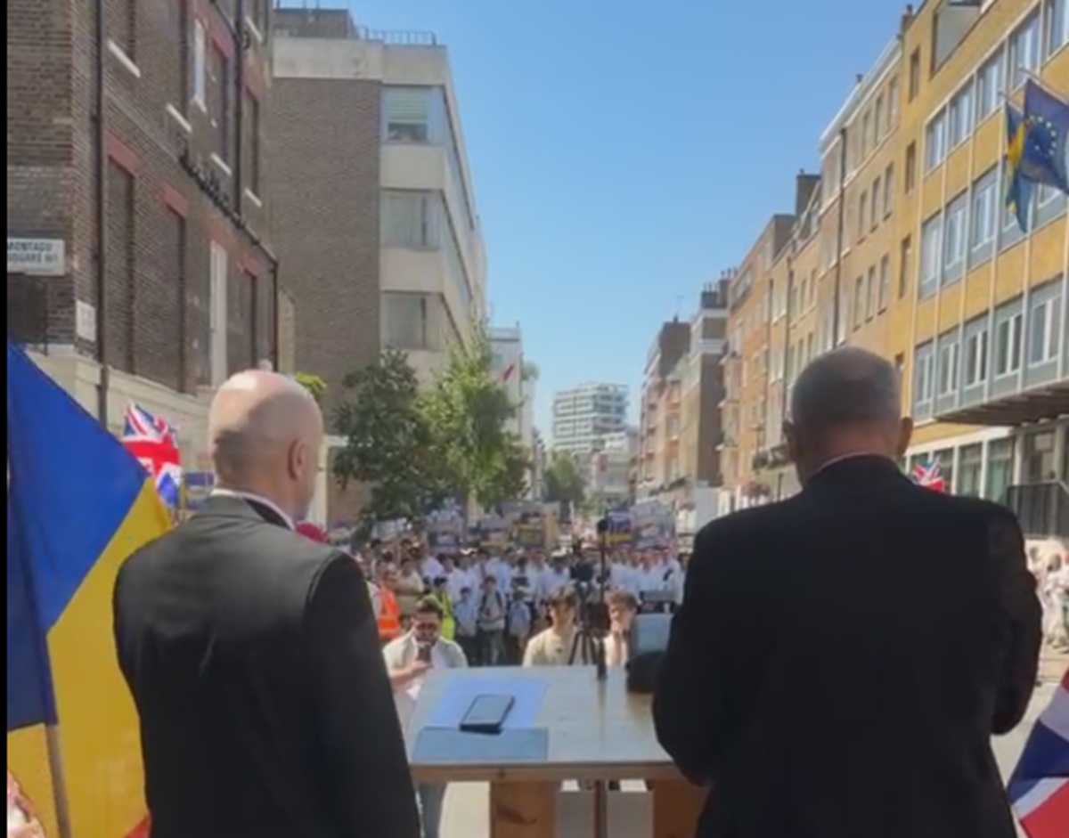 Noi manifestații de susținere pentru familia Samson. Parchetul General din România a deschis un dosar in rem